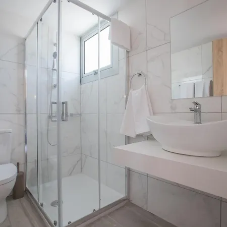 Hotel Bohemian Gardens 4*