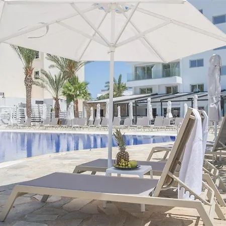 Bohemian Gardens 4* Protaras