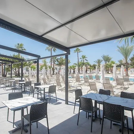 Hotel Bohemian Gardens Protaras