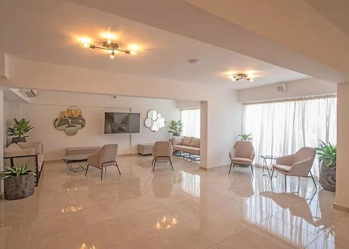 Bohemian Gardens 4* بروتاراس