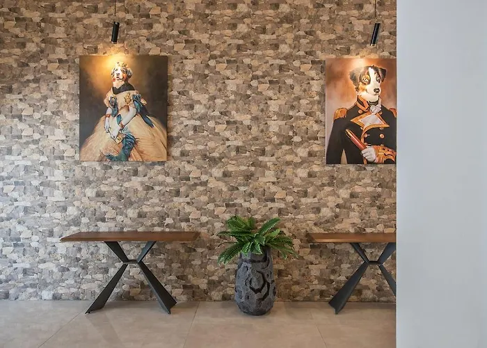 Bohemian Gardens فندق بروتاراس