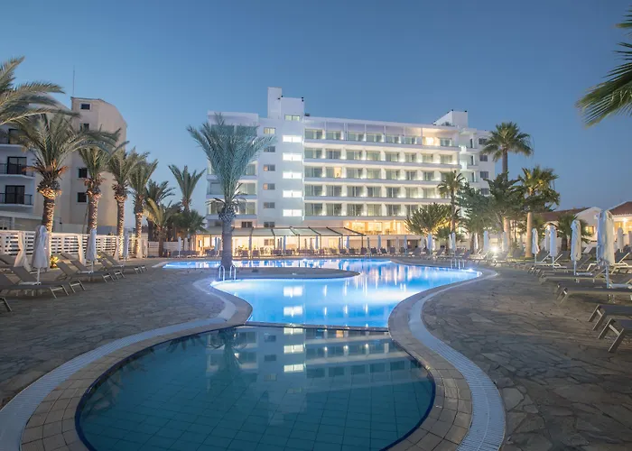 Bohemian Gardens 4* بروتاراس