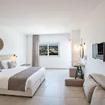 Bohemian Gardens Hotel Protaras