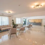 Bohemian Gardens 4*