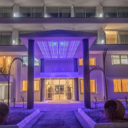 Hotel Bohemian Gardens