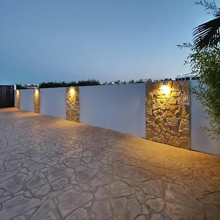 Bohemian Gardens 4*