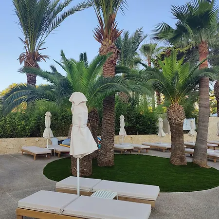 Hotel Bohemian Gardens