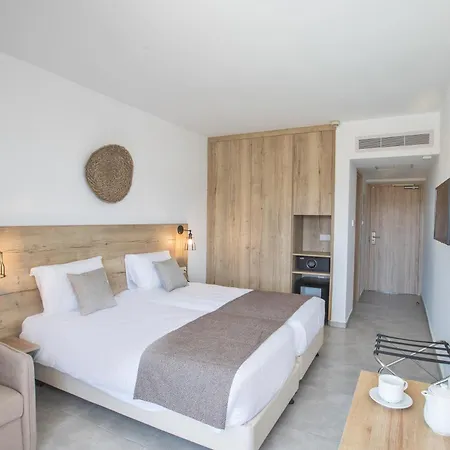 Hotel Bohemian Gardens Protaras